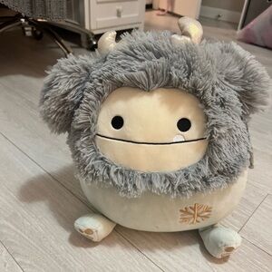 12 inch Evita Squishmallow NWT